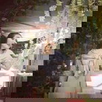 Revi Safitri profile icon