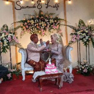 lutfiatun naqiyah profile icon