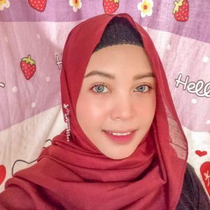 Putri Nuraini profile icon