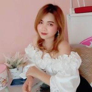 Aom'm Pornpimol profile icon