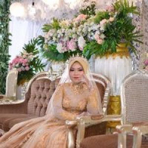 siti maemunah profile icon