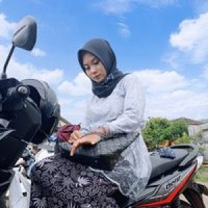 Puri Asti Hanifah profile icon