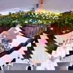 Ayu Juliyanti profile icon