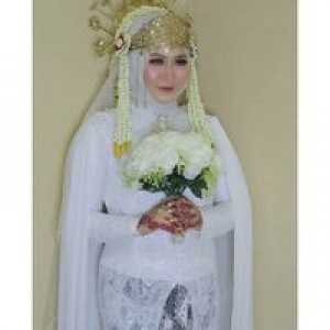 Vivi Mawardhani profile icon