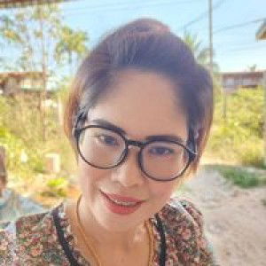 Waraporn Amparat profile icon