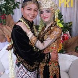 Ika Maysaroh profile icon