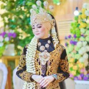 Nurul Komariyah profile icon