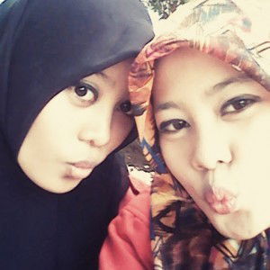 yesy milda paula pratama profile icon