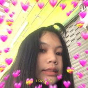 Suchanya Moomthong profile icon