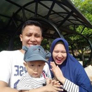 Suci Wahda profile icon