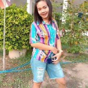 วราพร พวงทอง profile icon