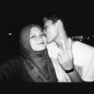 Warsih Azzahra profile icon