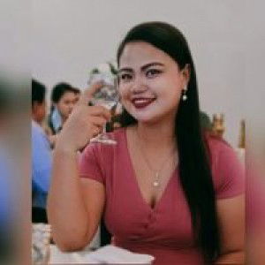 Mae Alex profile icon