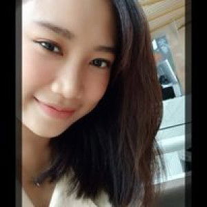 Vhia Young profile icon