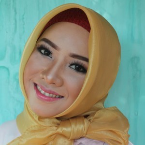 Riri Yunitasari profile icon