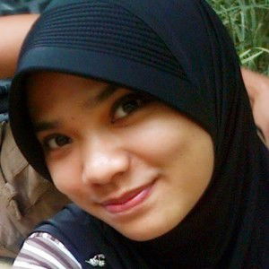 Puti Adelisa profile icon