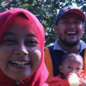 Ninis Agustiyaning profile icon