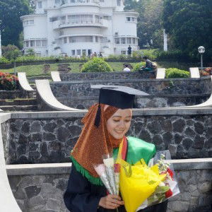 Oki Saraswati profile icon