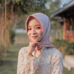 Nur Lina profile icon