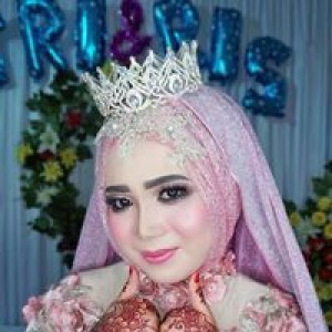 Radia Sulastri profile icon