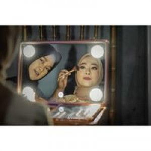 Ajeng Woro Setyaningrum profile icon