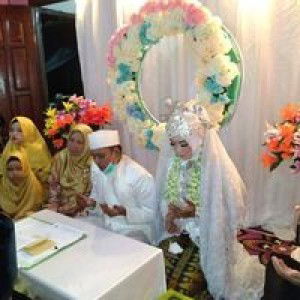 Evi Fatmala profile icon