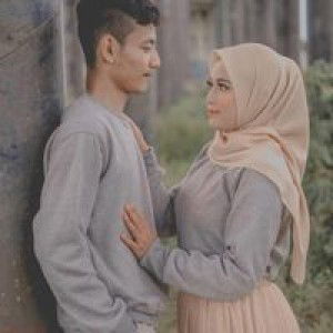 Yulia Eni Respati profile icon