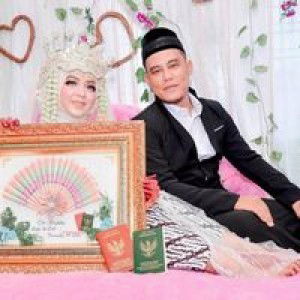 Diah Nur Istiqomah profile icon