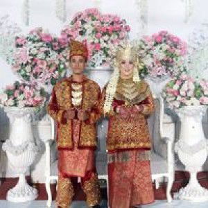 Ika Whulan Dary profile icon