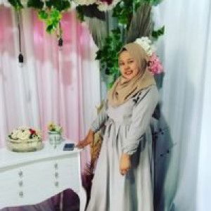 Putrie Ratna Sarie profile icon