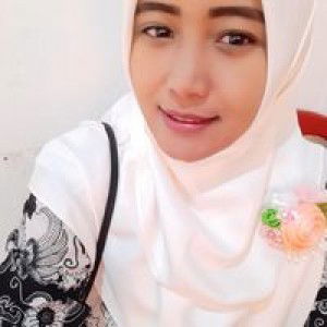 Diyah Wahyuni profile icon