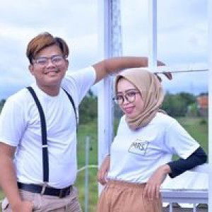 Ayu Lestari profile icon