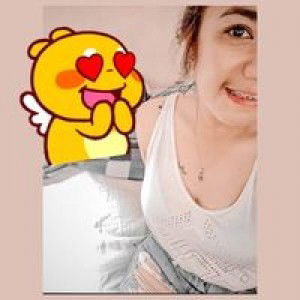 Elle Jhoy profile icon