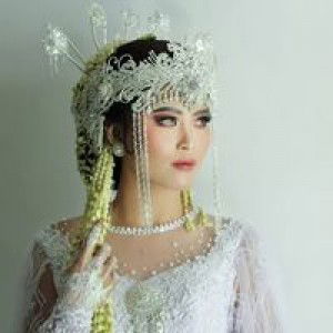 Ratih Sugiarti profile icon