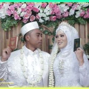 Adhe Endang profile icon