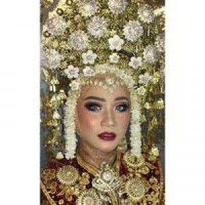 Ratna Kartika Tanjung profile icon