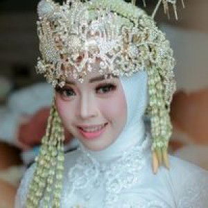 Effie Nur A. Syafei profile icon