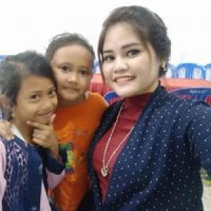 Popy Monica profile icon