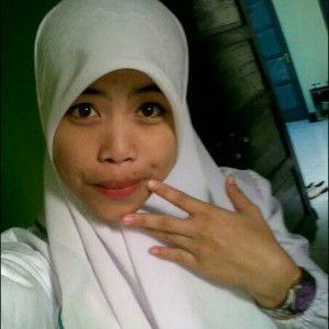 Yuli Astria profile icon