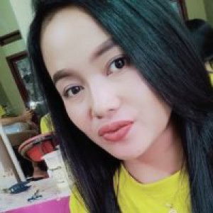 Rahayu Qweenzzie profile icon