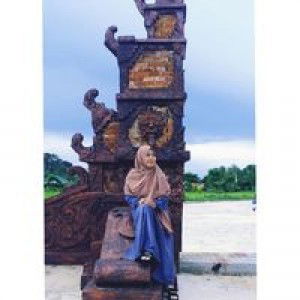 Dewi Satriani profile icon