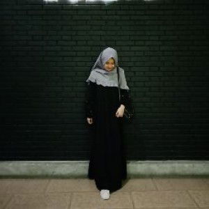 Retno Gisni profile icon