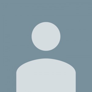 yanisa Plabplathong profile icon