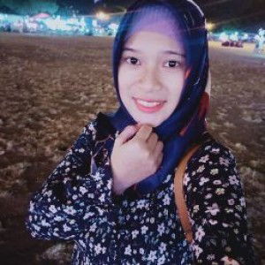 Esti Krisanti profile icon