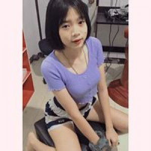 พลอย ซุย profile icon