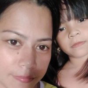 Maureen Derong profile icon