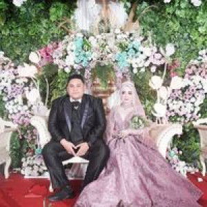 Nengah Oom profile icon