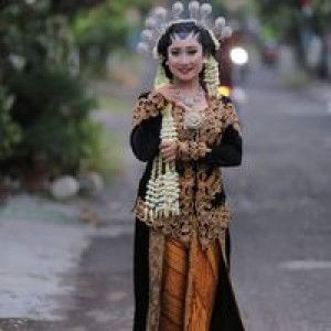 Nanik Setiowati profile icon