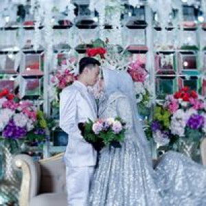 Nelawati profile icon