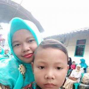 Siti Nurlaela profile icon